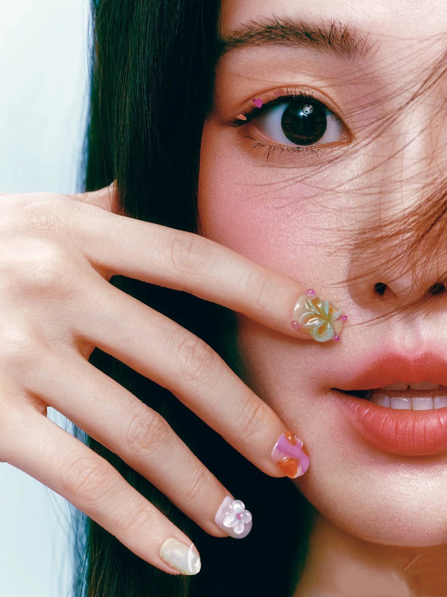 SHORT PRESS-ON NAILS