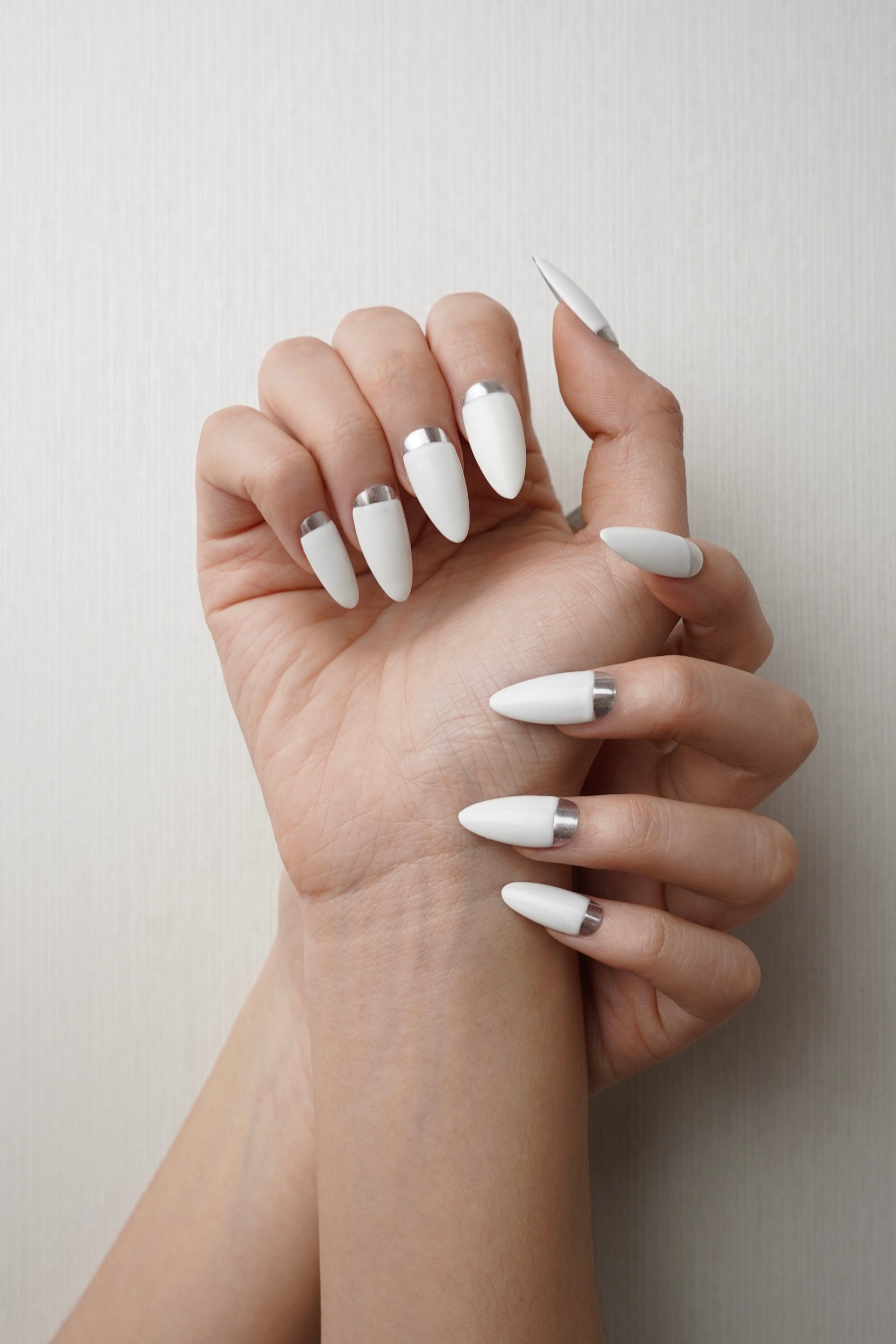 SLIVER GLIDE (WHITE) - My Store