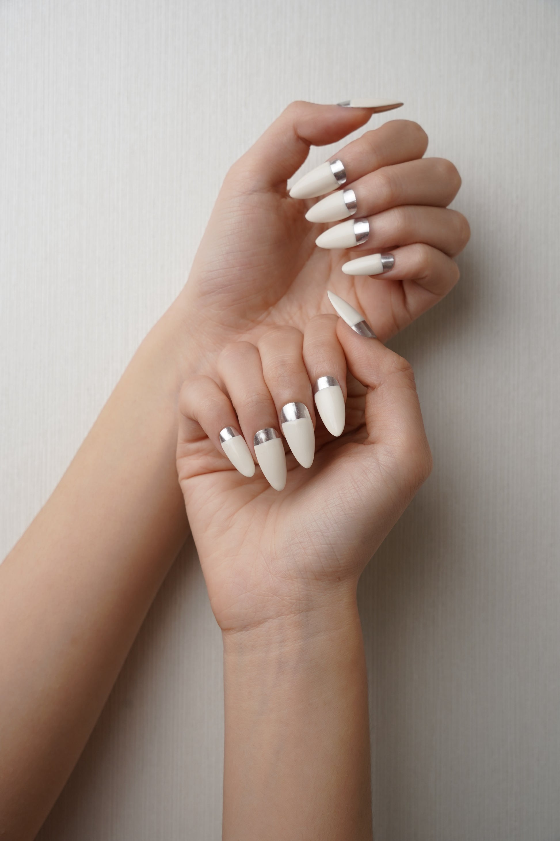 SLIVER GLIDE（CREAMY WHITE) - My Store