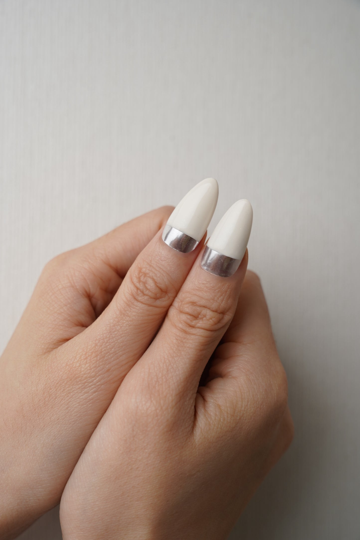 SLIVER GLIDE（CREAMY WHITE) - My Store